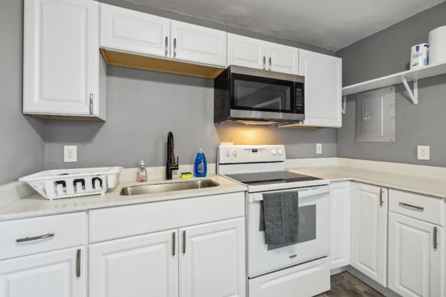 Photo - 1269 Hart St