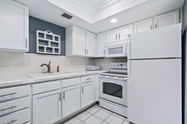 Photo - 2929 SE Ocean Blvd Condo Unit M10