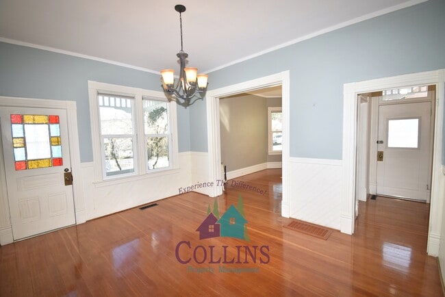 Photo - 124 Winchester St