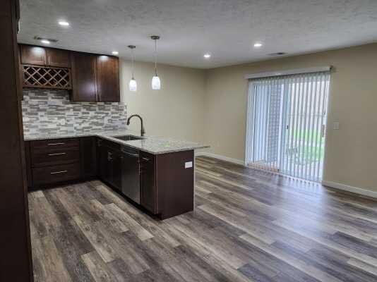 Photo - 729 Keenway Cir