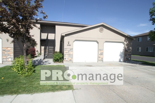Building Photo - 2592 Prospect Dr Unit 2592 #3 (UR)