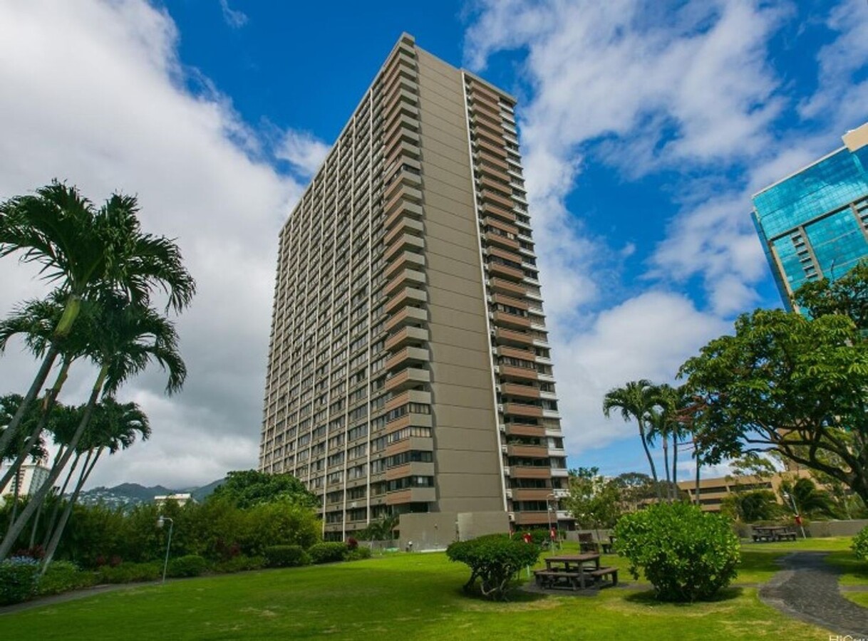 Kukui Plaza: 1-bed, 1-bath, 1-parking avai... - Kukui Plaza: 1-bed, 1-bath, 1-parking avai... Casa