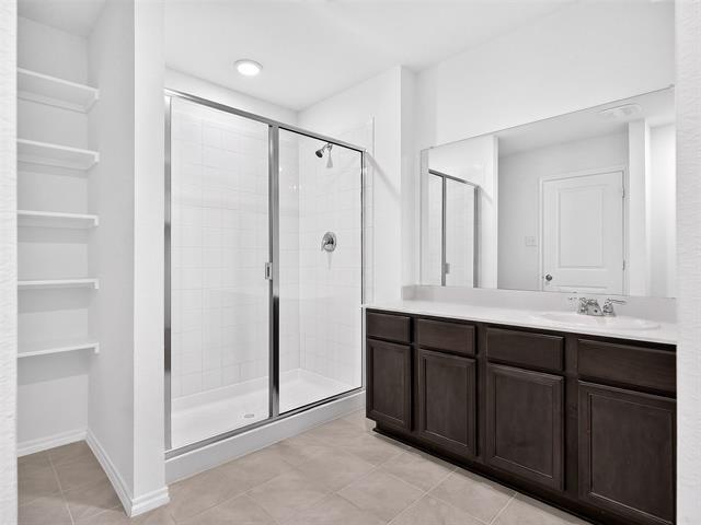 Photo - 1111 Meadow Side Dr