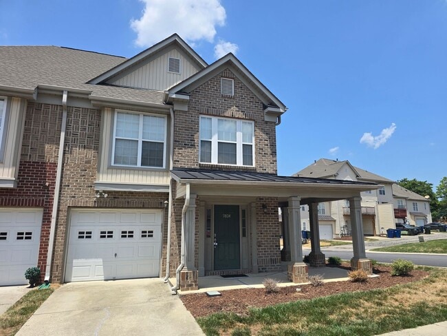 Building Photo - Gateway at Brier Creek