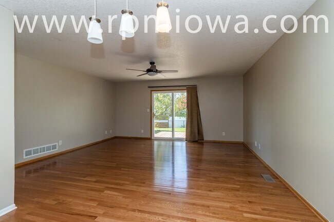 Photo - FENCED IN YARD!! 4 Bedroom, 2.5 Bathroom Home in Waukee