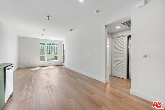 Photo - 10601 Washington Blvd Unit 530