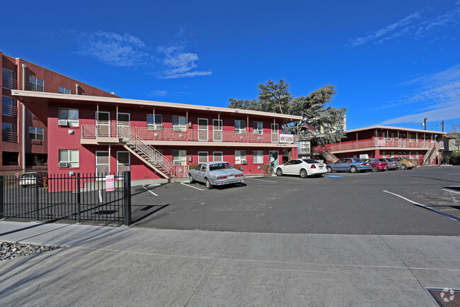 Building Photo - Sarrazin Arms Apartments