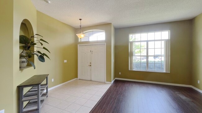 Photo - 3479 Foxcroft Cir