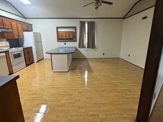Photo - 3085 Long Leaf Dr