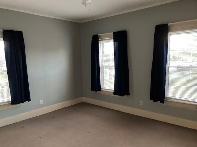 Photo - 17 Burke St Unidad 2nd floor right