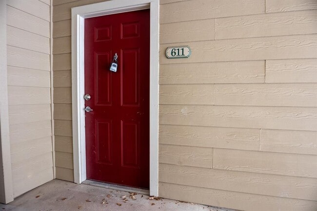 Photo - 2320 Gracy Farms Ln Condo Unit 611