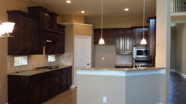 Photo - 2449 Kingsgate Dr