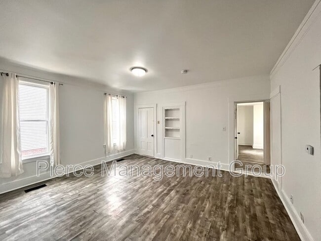 Photo - 18 Maple St Unit A