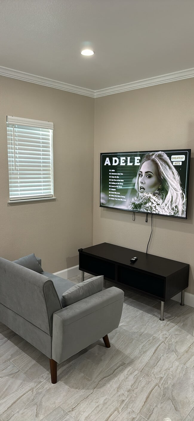 Photo - 869 Honolulu Woods Ln Unidad 869 Honolulu Woods