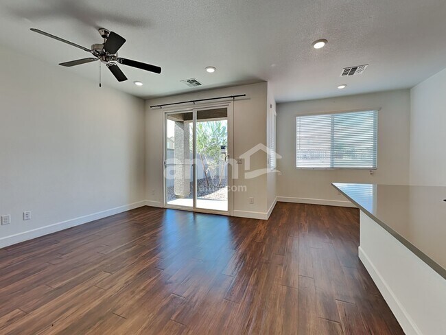 Photo - 6628 S 42nd Dr