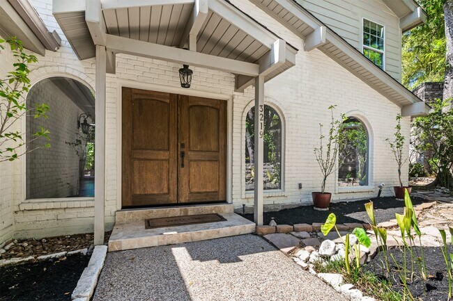 Photo - 3219 Chippers Crossing