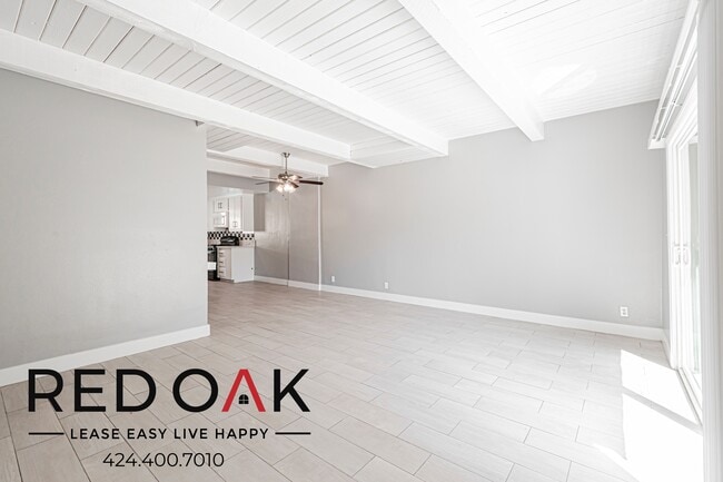 Building Photo - 915 Paseo Grande Unit 9