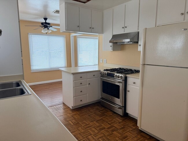 Building Photo - 5847-5849 Mildred St Unit 5849