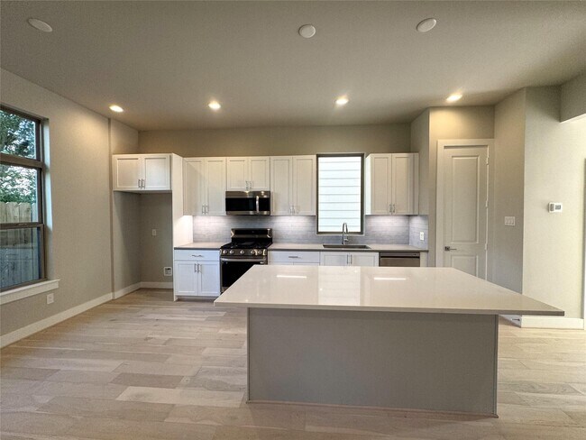 Photo - 540 Janisch Rd
