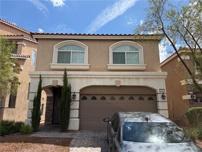 Building Photo - 6073 Crown Palms Ave