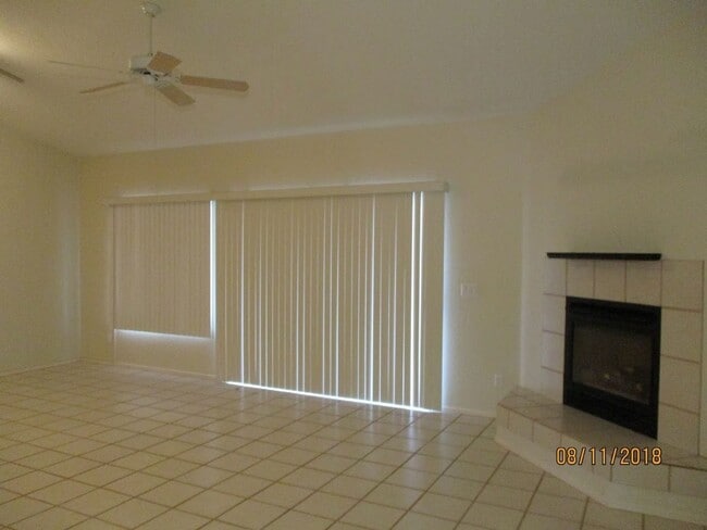 Photo - Unfurnished, 1-year long-term rental