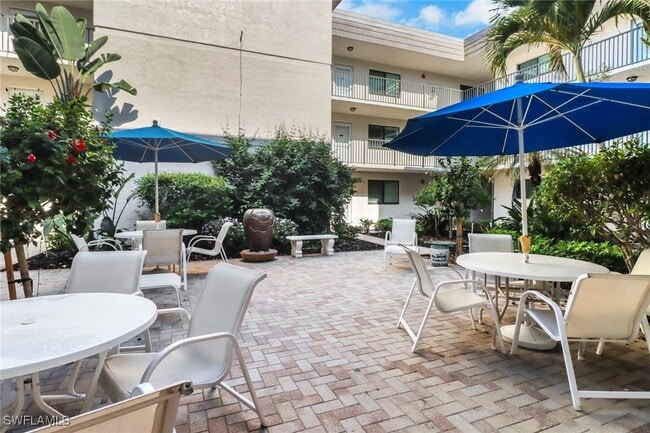 Building Photo - 788 Park Shore Dr Unit C34 Rental