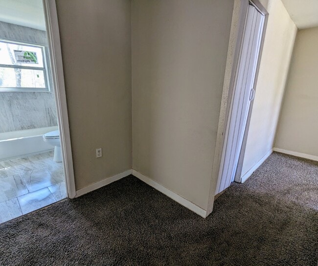 Photo - "Charming 3 Bed Duplex for Rent in Jacksonville, FL - Spacious, Convenient, and Ready for You!"