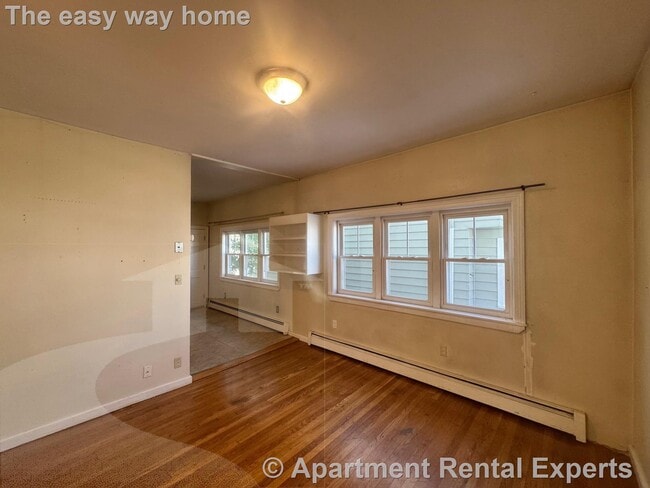 Photo - 71 Winchester St Unit #1