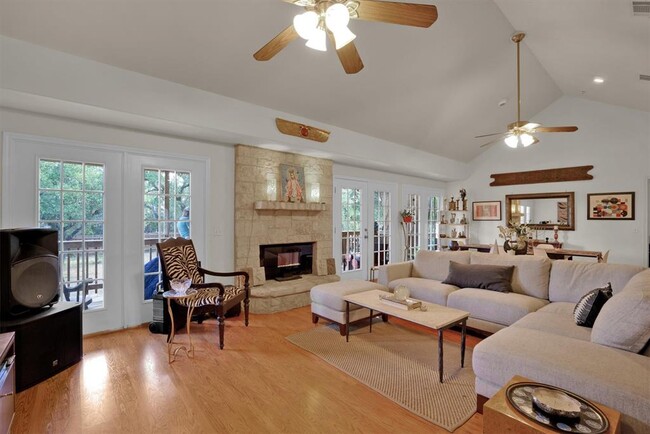 Photo - 29 Champions Cir