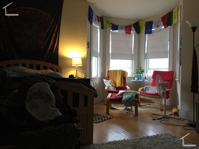 Photo - 110 Murdock St Unit 3