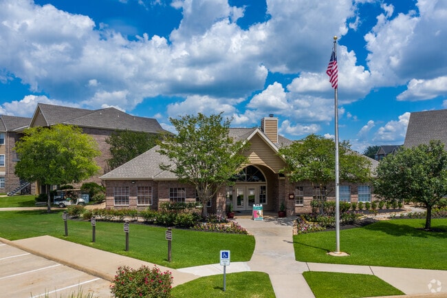 Leasing Office