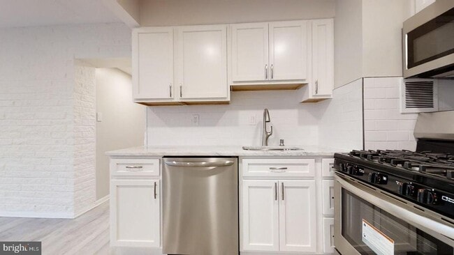 Photo - 1822 Metzerott Rd Unidad 305