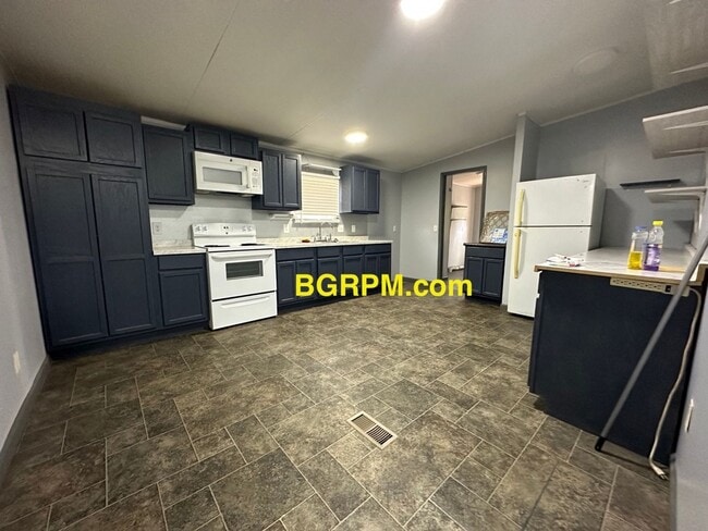 Photo - 312 E Valentine Rd