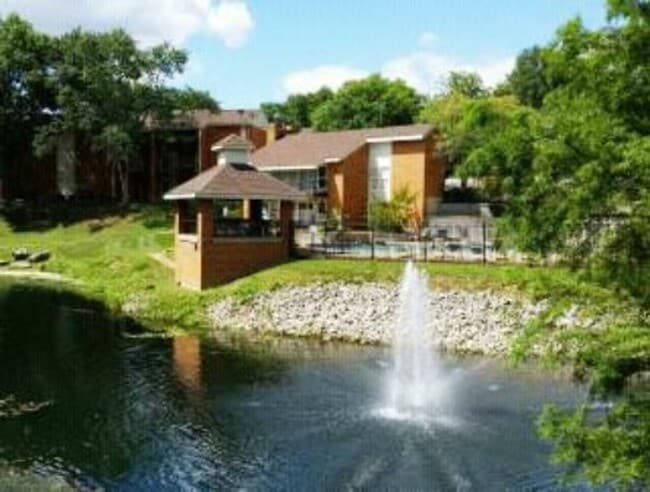 Photo - Condo for Rent in Kirkwood