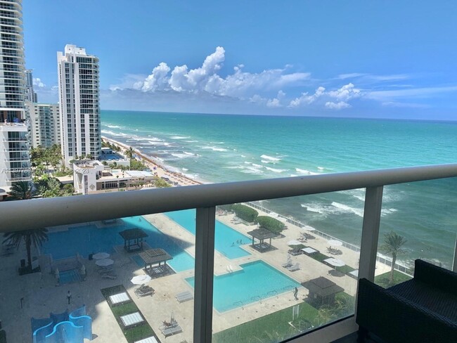 Building Photo - 1830 S Ocean Dr Unit 1610 Rental