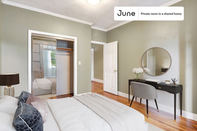 Private bedroom in 3 bed/2 bath Home - Private bedroom in 3 bed/2 bath Home Unit C