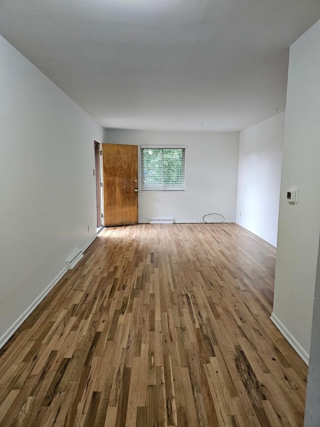 Photo - 795-797 Kilmer St Unidad 795