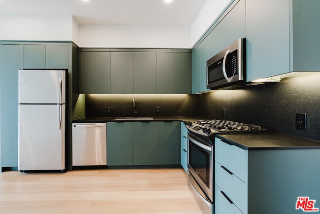 Photo - 10601 Washington Blvd Unit 428