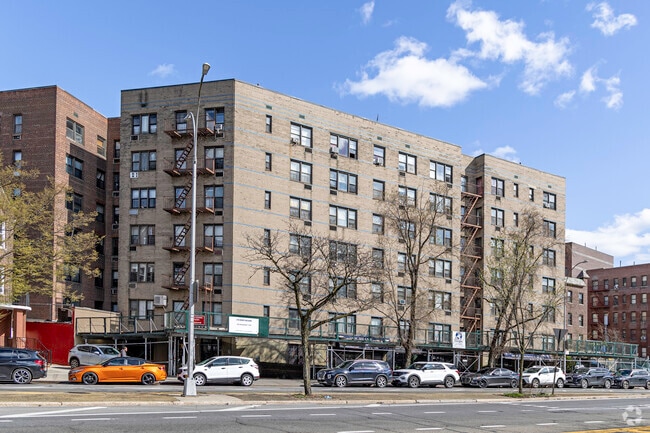 Photo - 3184 Grand Concourse