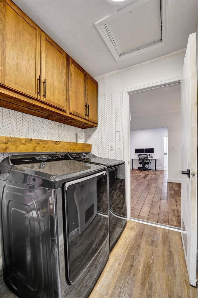 Photo - 4960 SW 89th Ave