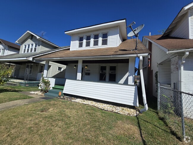 Building Photo - 2644 Chesterfield Ave Rental