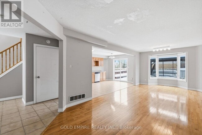 Photo - 1307 Blackmaple Dr