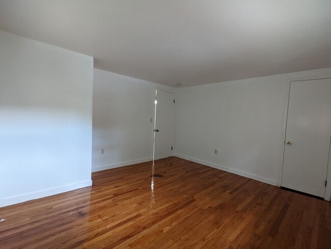 Photo - 56 N Main St Unit 4