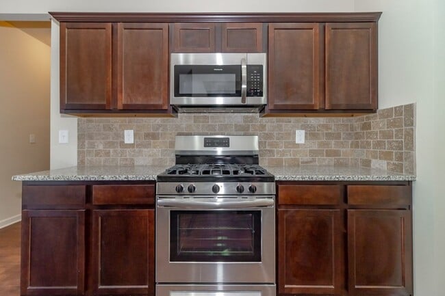 Photo - 4702 Southwind Rd