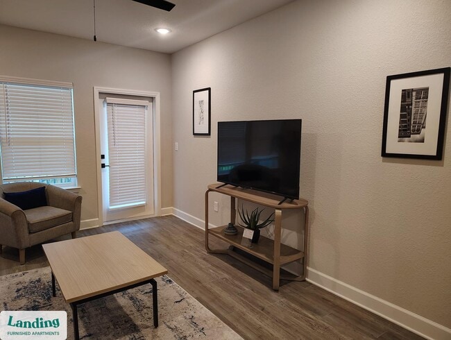 Photo - 120 NW 148th Terrace Unidad 722.1408819