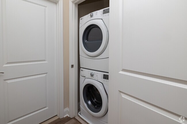 2BR, 2BA - 1,086SF - In-Unit-Laundry