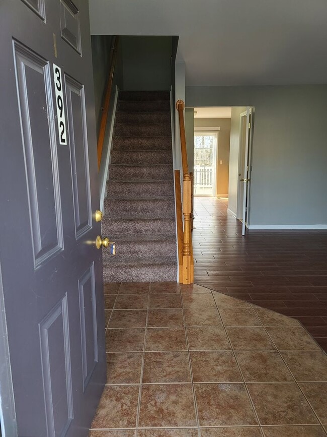Building Photo - 3 Bedroom Townhome for Rent in Waynesboro