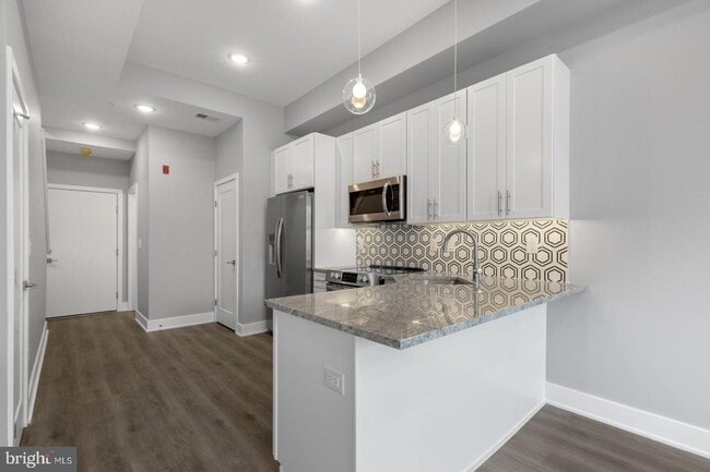 Photo - 2119 N Front St Unit 302