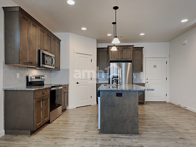 Photo - 7029 S 11th St