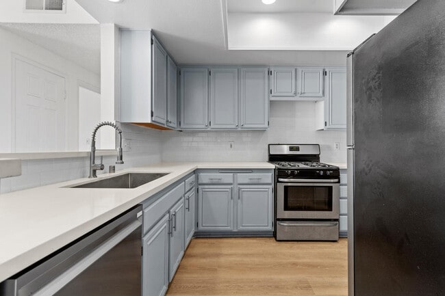 Photo - 8180 Manitoba St Unit 0